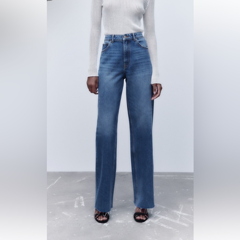 Zara jeans size 29 The wide leg full length jeans